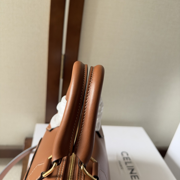 スーパーコピーブランドバッグ素材ディテール